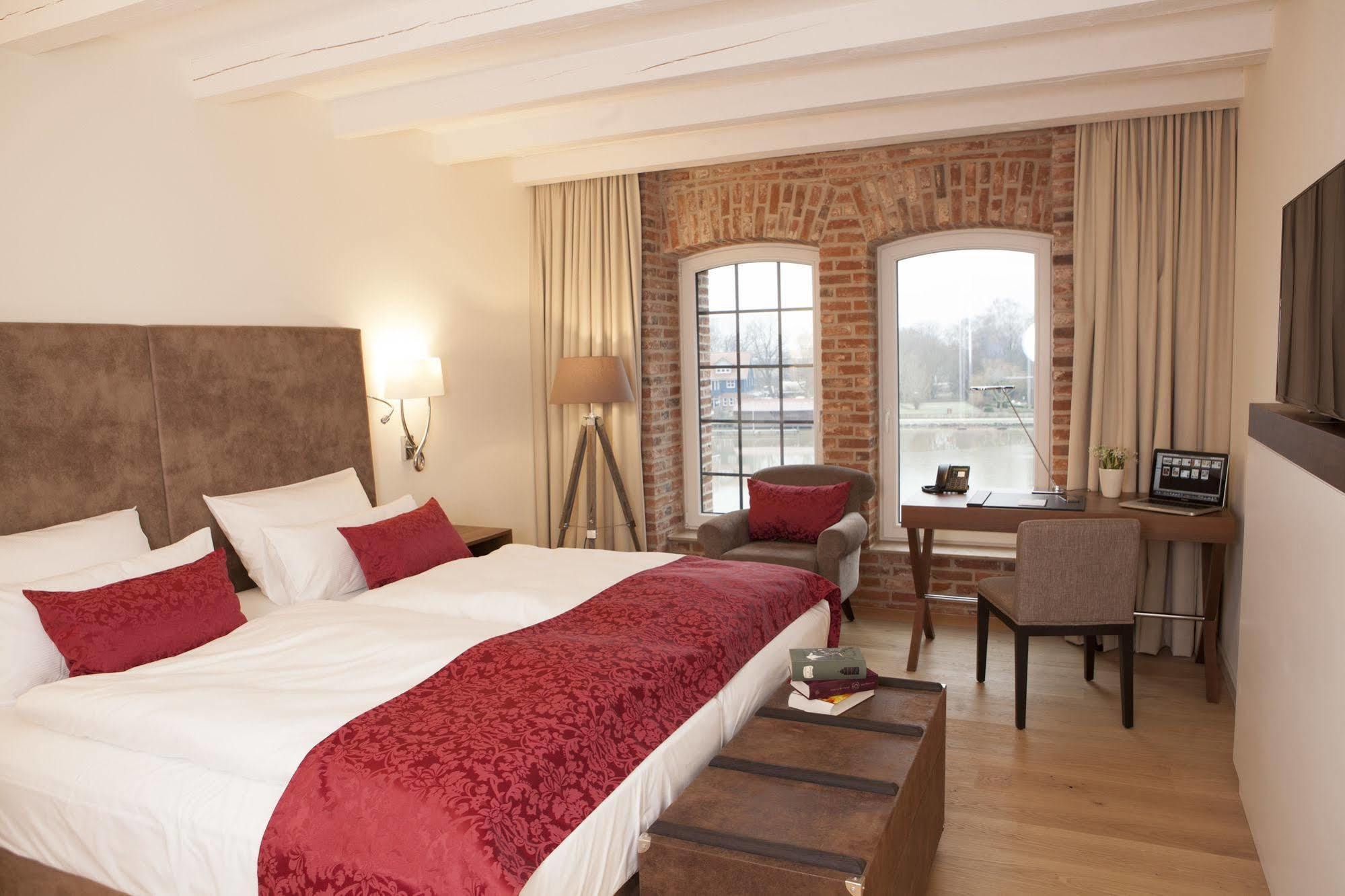 לייר Hotel Hafenspeicher מראה חיצוני תמונה